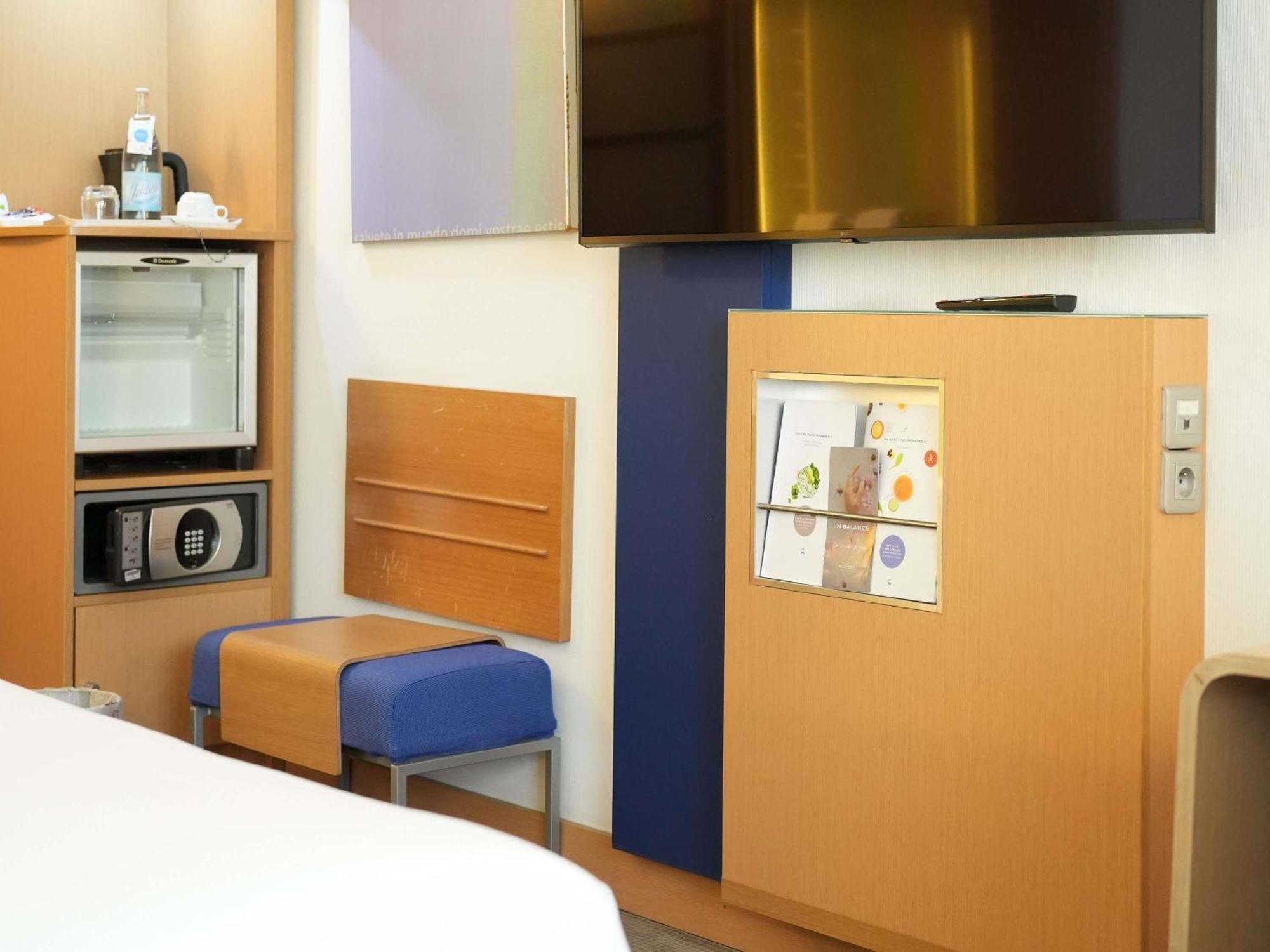 Novotel 4*